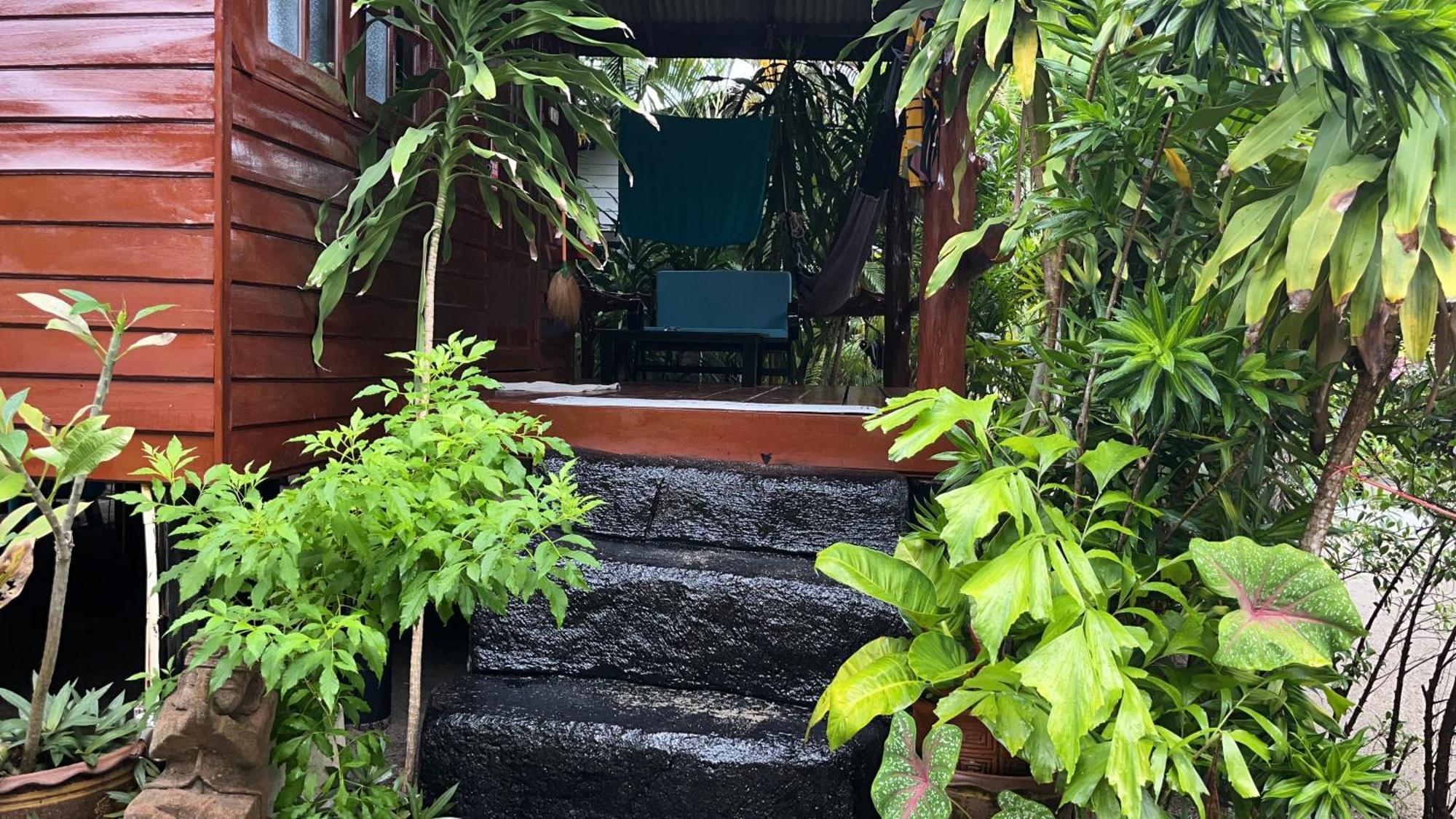 帕岸岛米卡萨海滩山林小屋 外观 照片